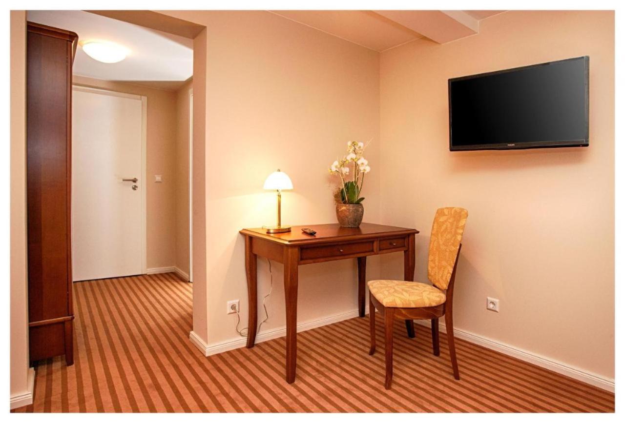 Hotel Restaurant Postillion Velpke Экстерьер фото